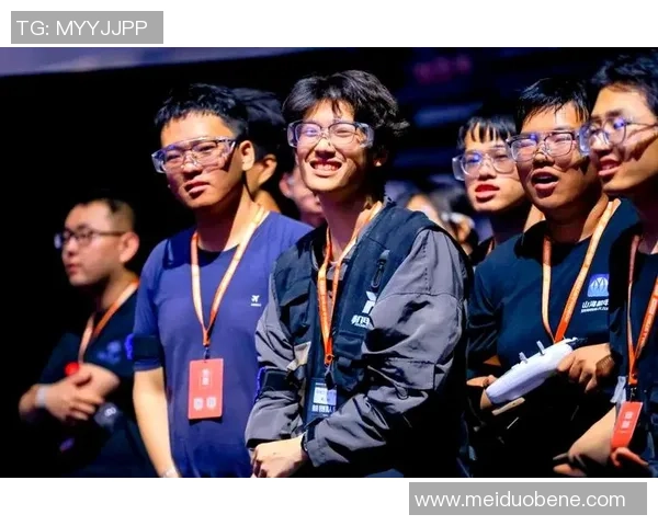 电竞赛事激烈对决引领行业风潮 新兴战队崭露头角 赛场背后不为人知的故事